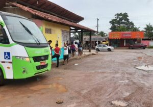 Sem fiscalização, falta de ônibus castiga moradores do Marabaixo