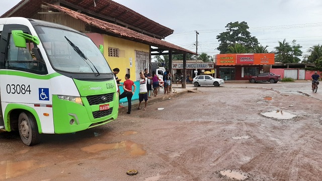 Sem fiscalização, falta de ônibus castiga moradores do Marabaixo