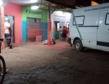 Vendedor de espetinho é morto a tiros por dupla em bicicleta