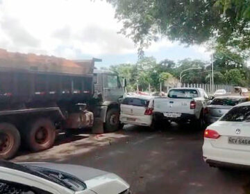Motorista de caminhão é preso por acidente inédito na Duca Serra
