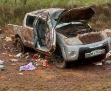 Pneu estoura e motorista de picape morre em capotamento na BR-156