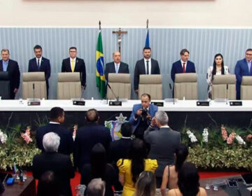 Deputados estaduais e federais são empossados no Amapá