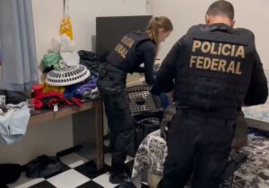 PF prende traficantes que vendiam cocaína por pix no WhatsApp