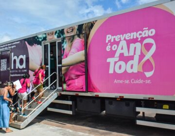 Carreta do Hospital de Amor faz mamografias na zona sul