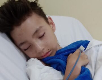 Criança há mais de 40 dias sem defecar passa por lavagem intestinal