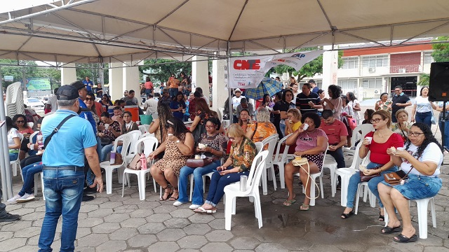 Servidores da educação do Amapá aderem à paralisação nacional por reajuste