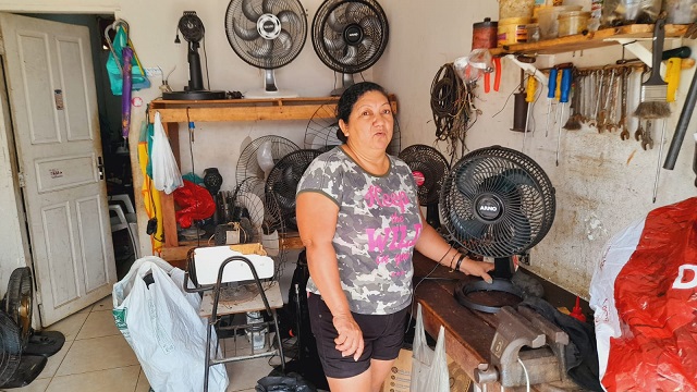 ‘Se dedicando, a gente consegue’, diz mulher que conserta ventiladores