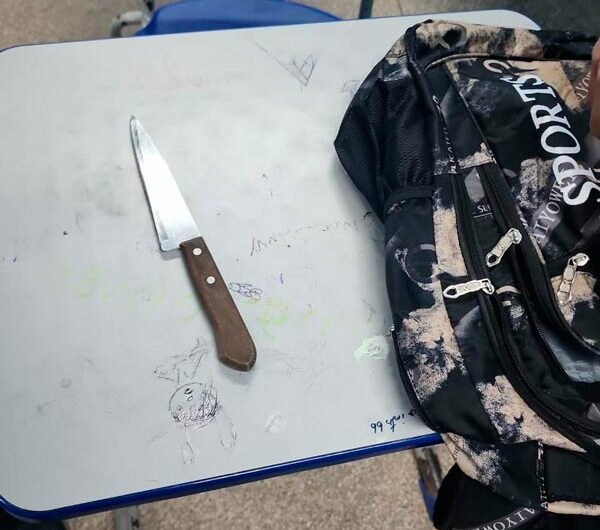 Policiais encontram faca com aluno e pedem que população não compartilhe ameaças