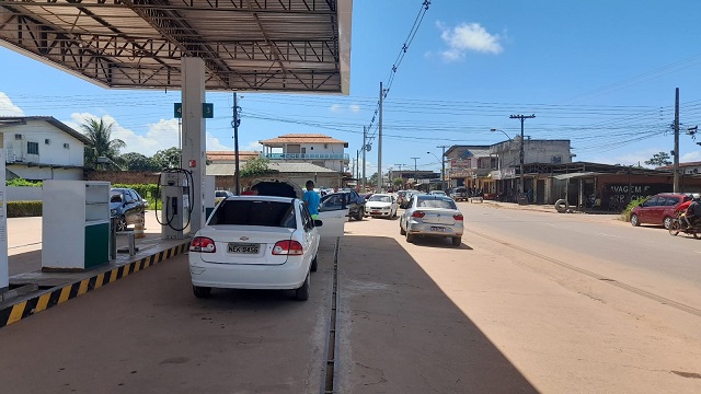 Gasolina: concorrência derruba preço até R$ 3,66 em Macapá