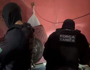 Por celulares, detentos anunciavam drogas, armas e produtos roubados