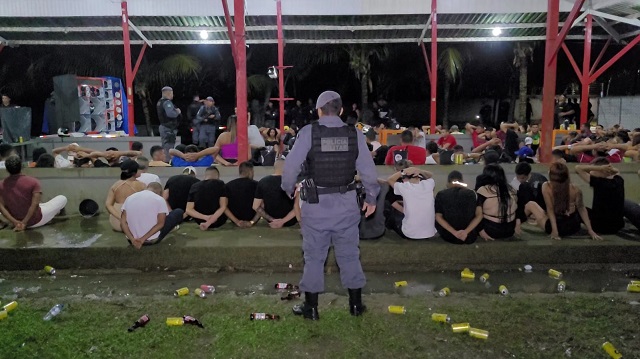 Adolescentes são flagrados consumindo drogas e bebidas em festas de Macapá