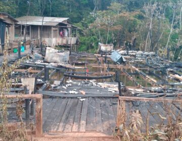 Uma vida de trabalho destruída pelo fogo