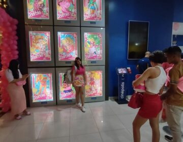 Na onda do filme, artistas amapaenses criam versões da Barbie em Macapá