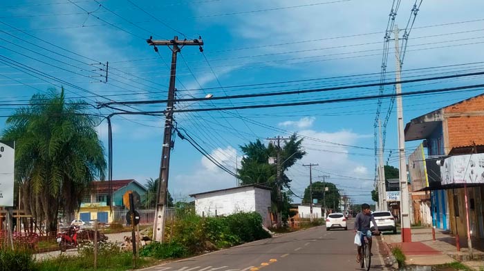 Santanense reclama da energia, e Equatorial se queixa da rede antiga