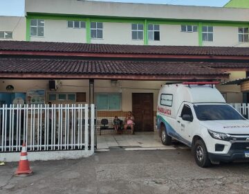 Criança atacada por Pitbull segue internada