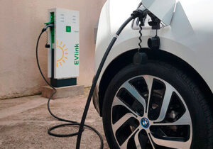 Acácio propõe que postos de gasolina tenham recarga para veículos elétricos