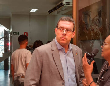 Furlan perde ação contra internauta que o chamou de ‘desonesto’
