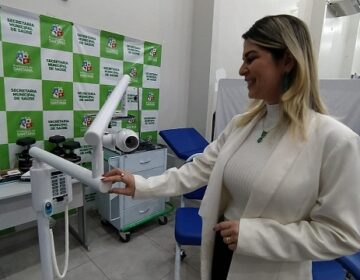 Santana recebe equipamentos médicos e odontológicos