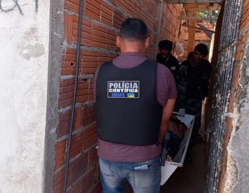 Assaltantes que se escondiam atrás de beco morrem em confronto com o Bope
