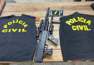 armas e coletes da policia (1)