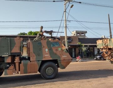 Desfile militar terá exibição de lança-foguetes