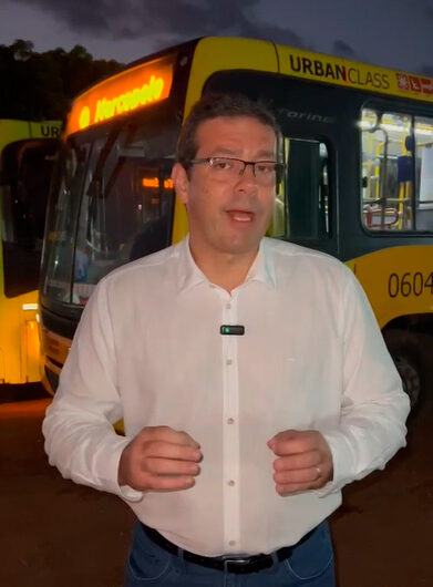 Prefeitura assume operações de duas empresas de ônibus na capital