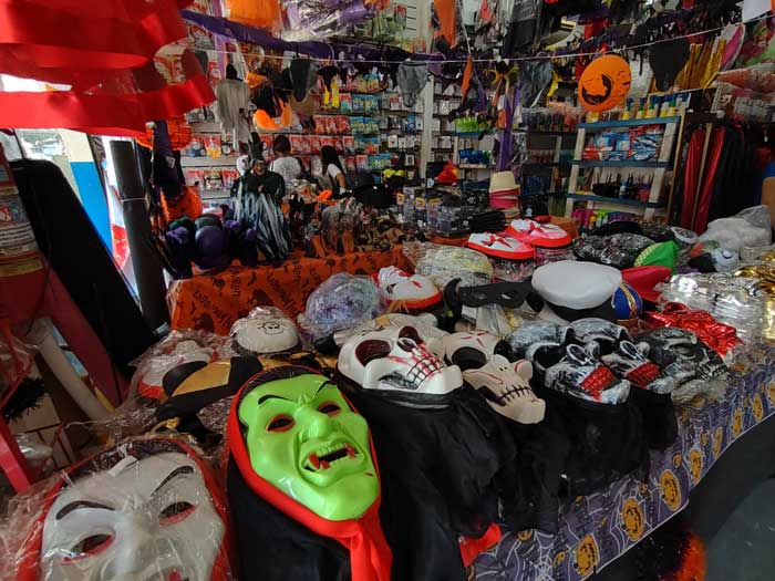 Halloween garantiu vendas de outubro no comércio de Macapá