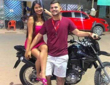 Em colisão, marido morre e esposa grávida fica ferida