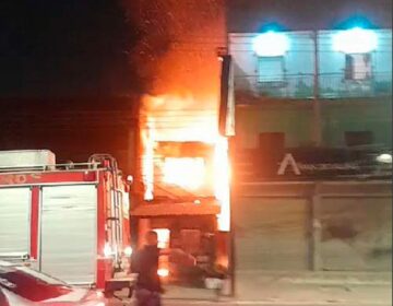 Incêndio destrói empresa de eventos e gera pânico no Centro de Macapá