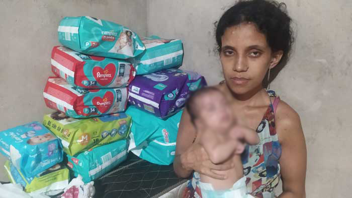 Mulher doente e abandonada com os filhos recebe poucas doações