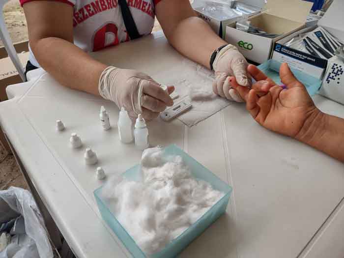 Ação em Macapá faz 60 testes rápidos de HIV; 1 dá positivo