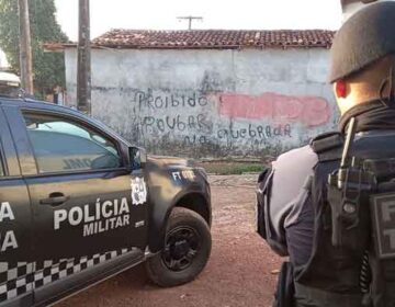 Suspeito morre após trocar tiros com a PM em área controlada por traficantes