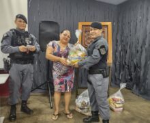 Força Tática comemora fundação com doações de cestas básicas
