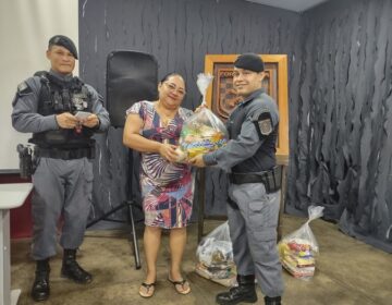Força Tática comemora fundação com doações de cestas básicas