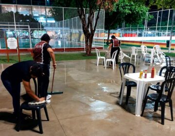Chuvas atrapalham vendas na Praça de Fátima