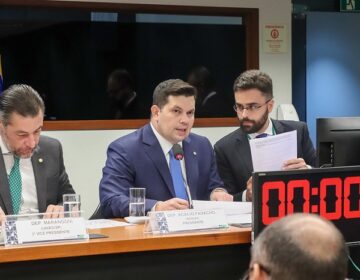 Acácio somou 20 projetos de lei em 2023
