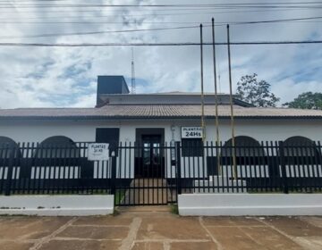 Mulher era chantageada com nudes por jovem de 19 anos e adolescente, revela PC
