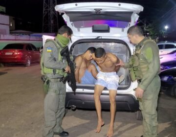 Dupla é presa menos de 24h após roubo frustrado à residência