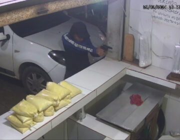Assaltante leva renda de amassadeira e 2 litros de açaí