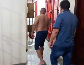 Homem é preso com drogas, R$ 7 mil e caderno de contabilidade do tráfico