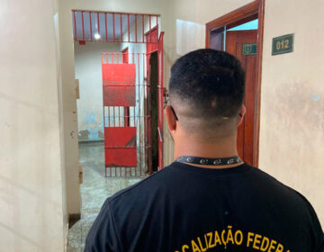 Falsos personais são presos em academia de Macapá