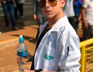 Vítima de “Dr Raylan” queimada com ácido viu diplomas na parede do falso médico