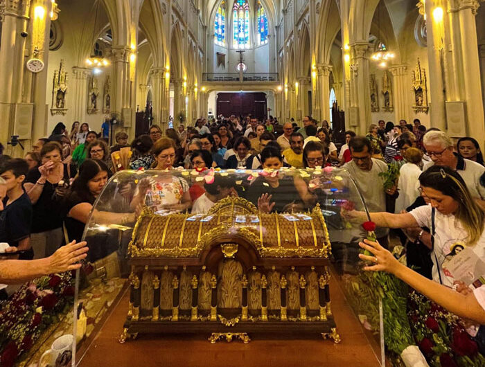 Relíquias católicas chegam ao Amapá pela 1ª vez