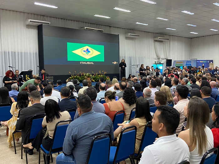 Prefeitos buscam parcerias e recursos para municípios amapaenses