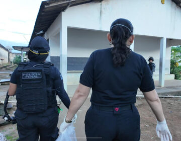 Policiais penais aguardam lei para aposentadoria e se queixam de deputado