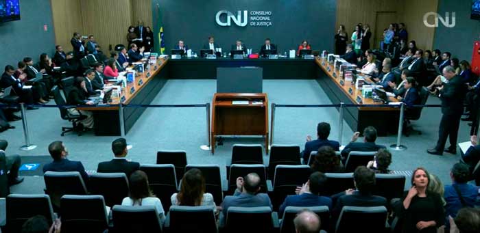 CNJ marca julgamento de juiz do Amapá