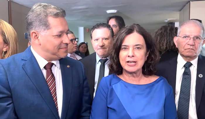Deputado confirma vinda da ministra da Saúde ao Amapá