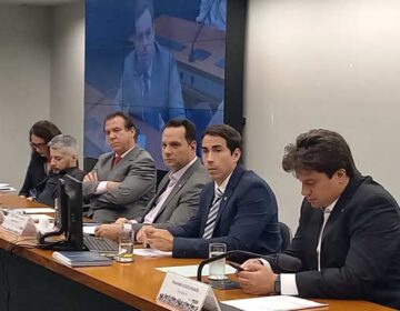 Comissão debate aposentadoria para motoristas de aplicativo