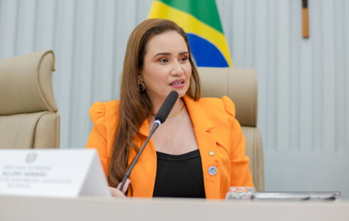 Parlamento Amazônico: energia limpa e petróleo dominarão debates, diz Alinny Serrão