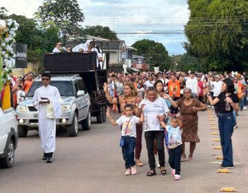 Procissão e ‘pedaladas de fé’ marcam Corpus Christi em Santana